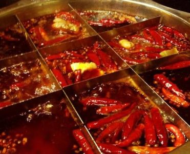 我吃火鍋，你吃火鍋底料