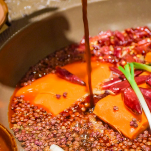 哪能找到正宗重慶火鍋底料廠(chǎng)家，風(fēng)味不妥協(xié)？